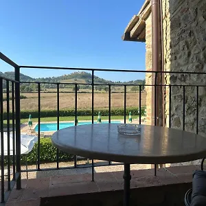  Vakantieboerderij La Peschiera Italië